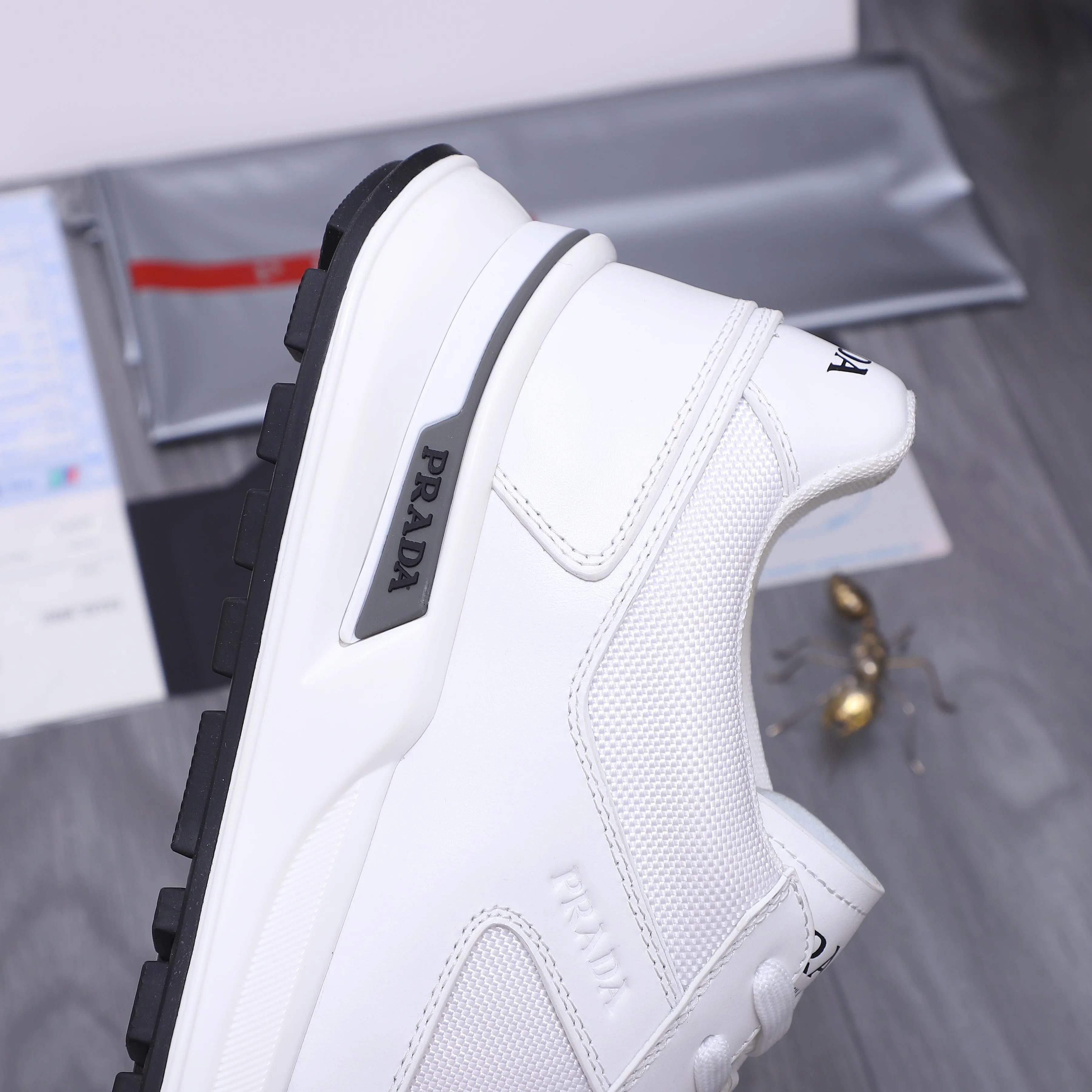 Men's shoes 💰p620 Product trademark: Men's shoes 💰pRADA [Prada] casual shoes, regular size. Size: 38-45 Product materials: selected high-quality cowhide stitching mesh upper mesh lining cowhide insole original rubber outsole